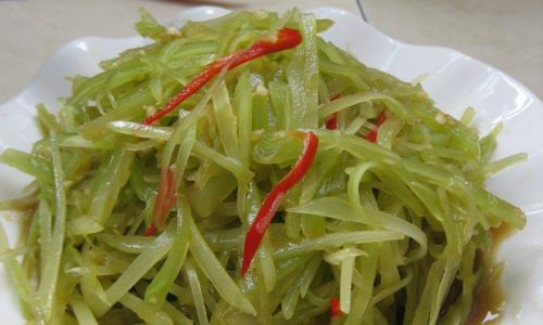 凉拌莴笋丝的烹饪技巧分享