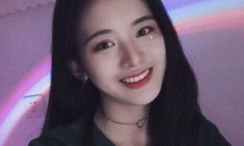 关于生日快乐英文祝福语给女友?