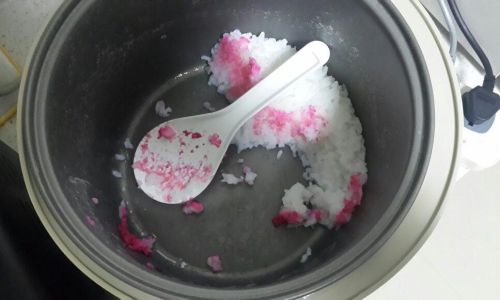 电饭锅发霉了煮多久才能用