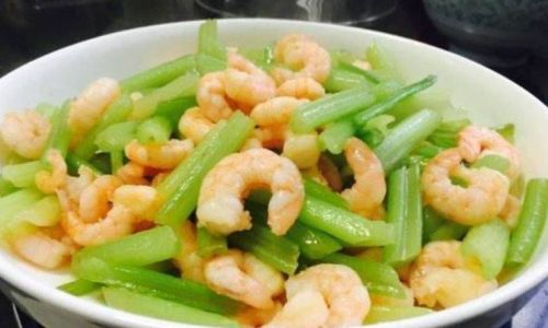 芹菜炒干虾仁怎样做好吃又简单