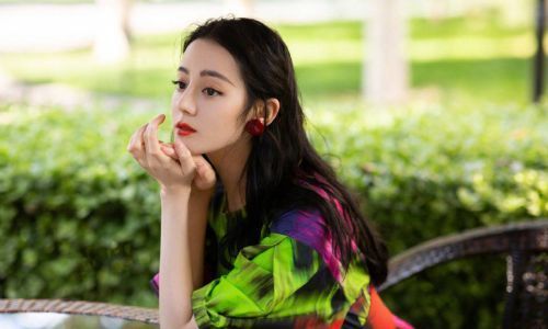 迪丽热巴是什么星座