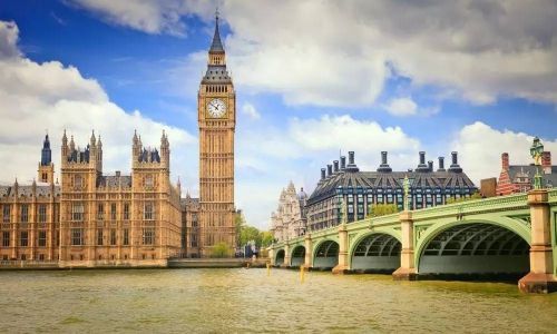 哪个季节去英国旅游最好