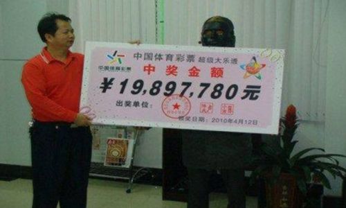 电脑原神如何拿鱼竿呢