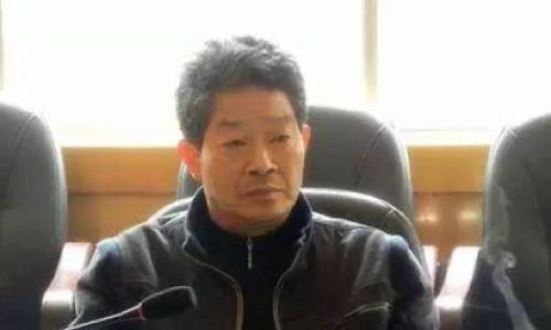 凌云诺如何登别人的号