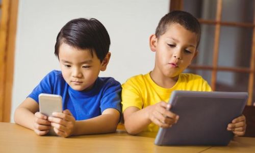 小孩子玩的手机游戏